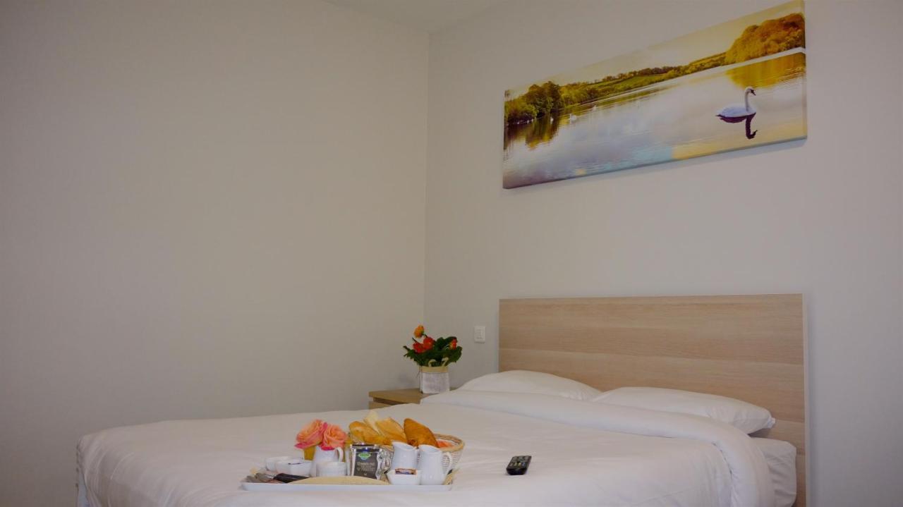 Hotel Vauban Livry-Gargan Eksteriør billede